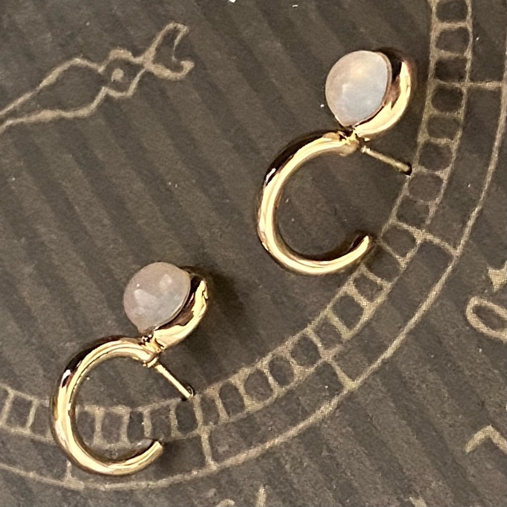 🌟HOST PICK🌟 NWT Lucky Brand Gold Plated Hoop Earrings